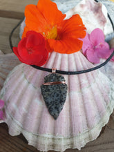 Load image into Gallery viewer, Jasper arrowhead pendant necklace
